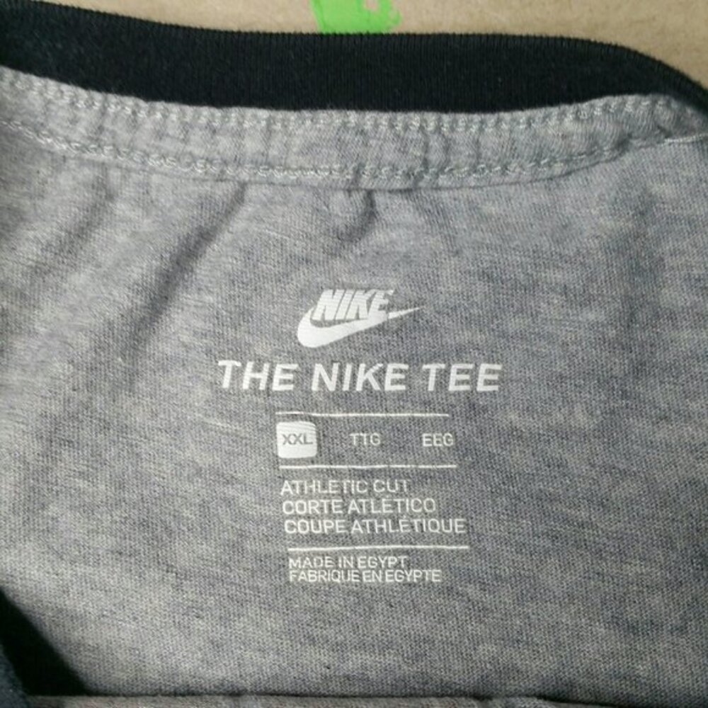 NIKE TEE Gray Black and Red Short Sleeve T Shirt Mens Size XXL - Picture 4 of 7